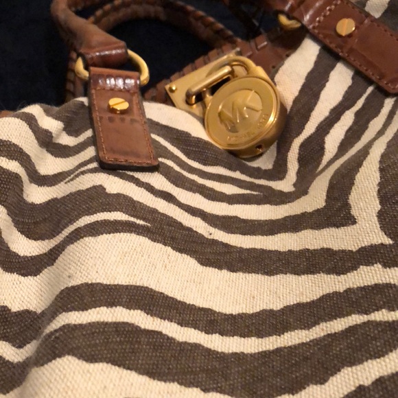 Michael Kors animal print satchel - Picture 4 of 4